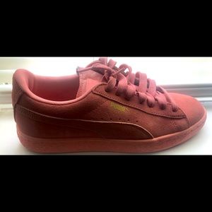 New Suede Puma woman shoes